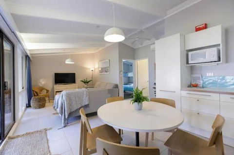 Sandpiper On Smiths Lake - Accommodation 4U 1