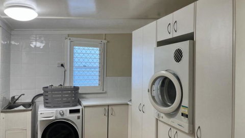 Sandy Days 4551 - Accommodation 4U 1