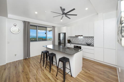 SEA-Renity On Castle Hill - Accommodation 4U 3