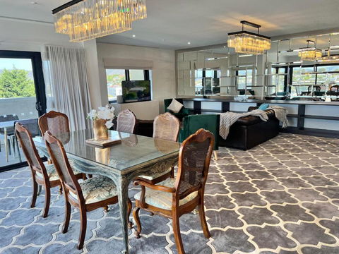 Sixty Six Boutique Apartments - Accommodation 4U 1