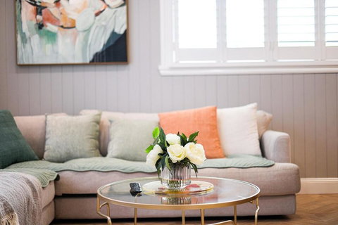 StayAU Spacious 4BR Family Home In Surrey Hills - Accommodation 4U 3