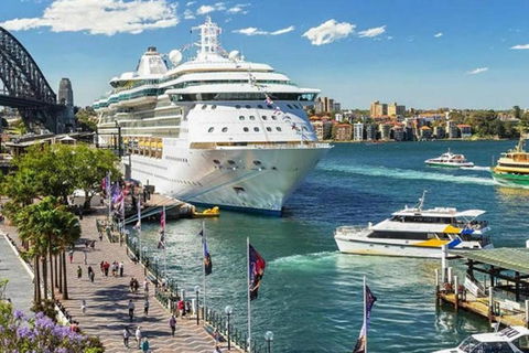 STUNNING SYDNEY HOME 6 - Accommodation 4U 3