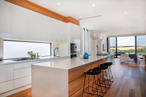 SUNSET CLIFFS Luxury Stay At Maslin Beach - Accommodation 4U 3