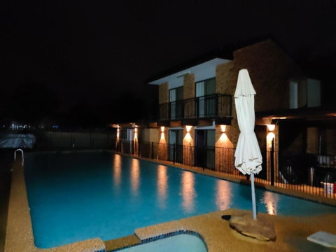 T&V Suites - Accommodation 4U 2