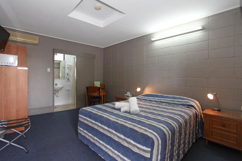 Tandara Hotel Motel - Accommodation 4U 0
