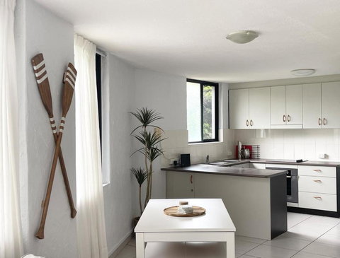 Taranaki 2- Ground Floor, Mooloolaba Beach Apartment - Accommodation 4U 2