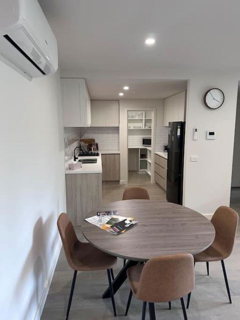 TARRA On Main St - Accommodation 4U 2