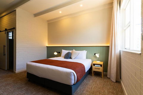 The Clovercrest Hotel Motel - Accommodation 4U 0
