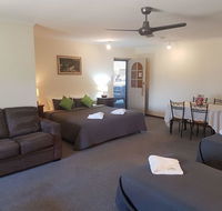 Beachport Motor Inn - Accommodation 4U