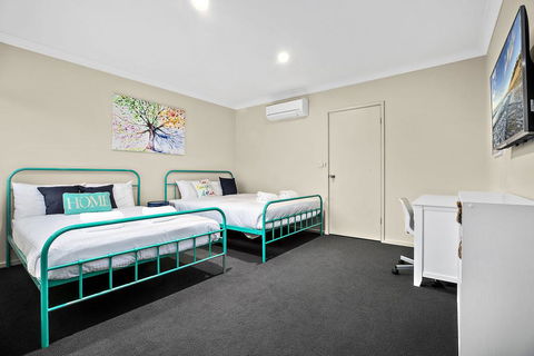 Beachside At Sapphire - Accommodation 4U 3