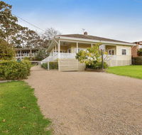 BEACHSIDE GETAWAY - DROMANA - Accommodation 4U