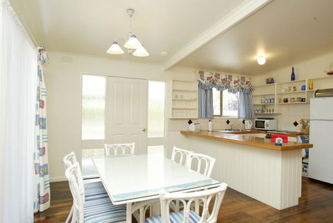 Beachwalk Cottage - Accommodation 4U 0