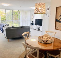 Beachy Bright and the Best Location on the GC - Accommodation 4U
