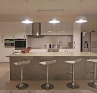 Beautifully Appointed Large Family Home - Accommodation 4U