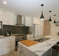 Bedrock - 11 Twynam Street Jindabyne - Accommodation 4U