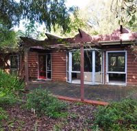 BEECHWOOD - SURF SIDE - Accommodation 4U