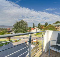Beloka Close - Modern spacious and pet friendly accommodation - Accommodation 4U
