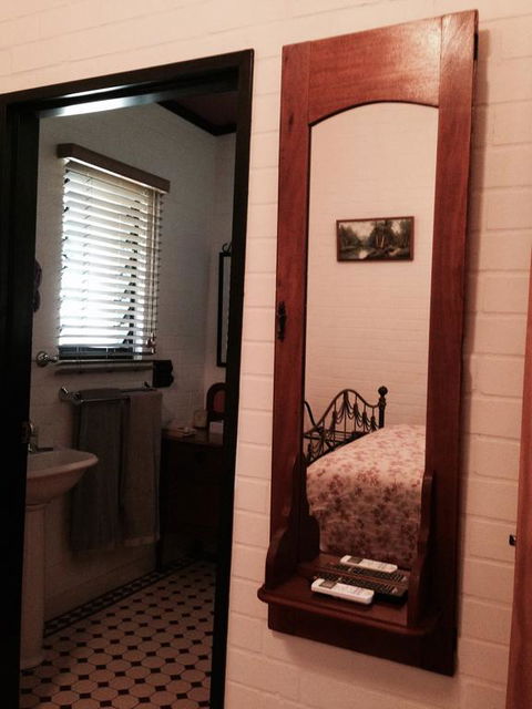Belvoir B&B Cottages - Accommodation 4U 3