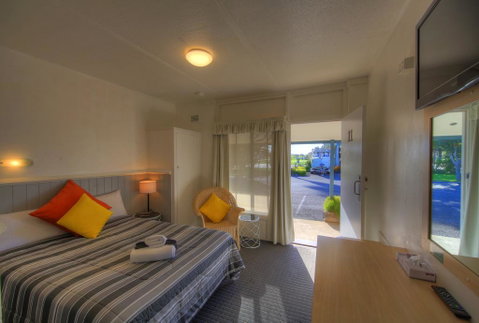 Bermagui Motor Inn - Accommodation 4U 2