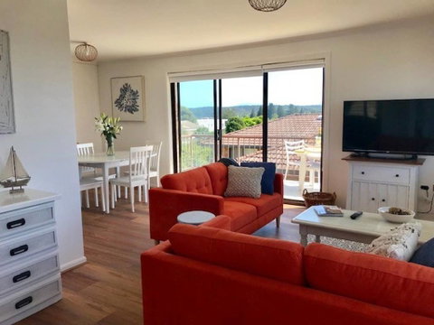 Bermagui Townhouse - Accommodation 4U 2