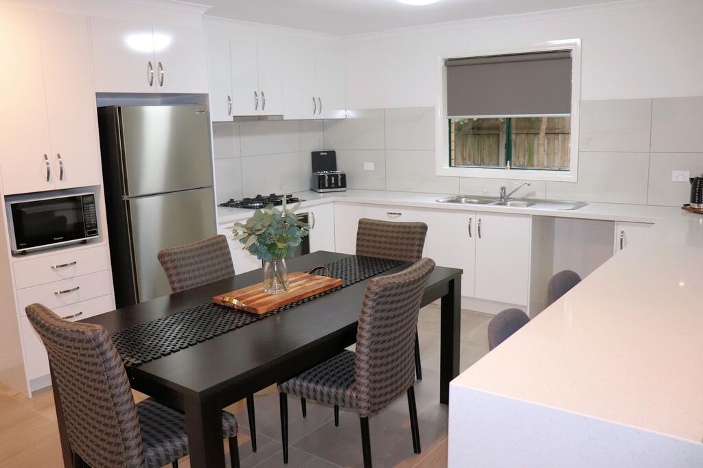 Fawkner North VIC Accommodation 4U
