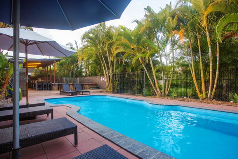 Best Western Plus Quarterdecks Retreat - Accommodation 4U 1