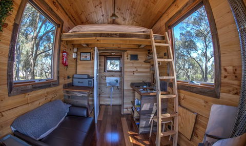 Big Tiny Seven Hills Tiny House, Tallarook - Accommodation 4U 1