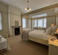 Blayney House - Accommodation 4U