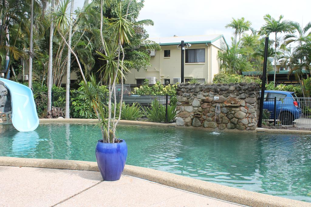 Cairns QLD Accommodation 4U