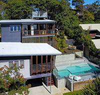 Bombora 5 Bedroom - Accommodation 4U