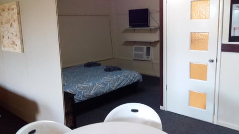 The Studio - Accommodation 4U 2