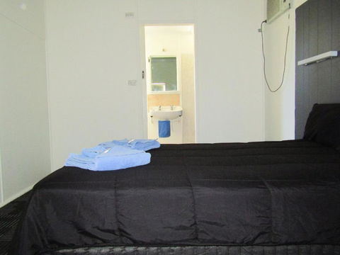 Tinman Roadhouse - Accommodation 4U 1