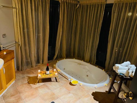 Woodlands Rainforest Retreat - Accommodation 4U 1