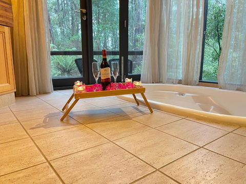 Woodlands Rainforest Retreat - Accommodation 4U 3