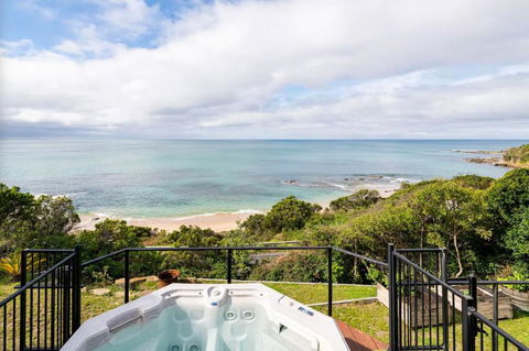 Y Vue - Beachside Apartment With Ocean Views - Accommodation 4U 2