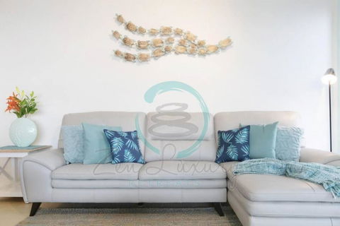 ZEN POINT PENTHOUSE 3-BR Executive W/front Retreat - Accommodation 4U 2