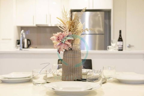 ZEN SUN CITY Cozy 2-BR/2-BA Ocean View Retreat - Accommodation 4U 0