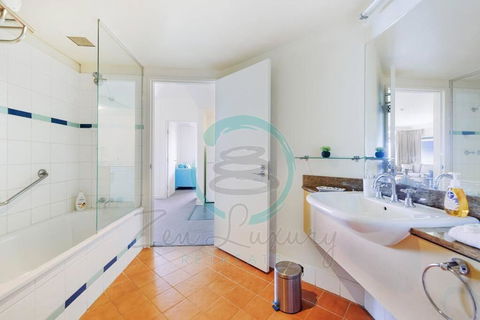ZEN88 Esplanade: 3-BR Luxury Suite Near Waterfront - Accommodation 4U 2