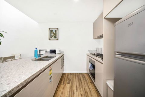 Zetland Gem 2Bed Apt With Pool & Gym Access - Accommodation 4U 3