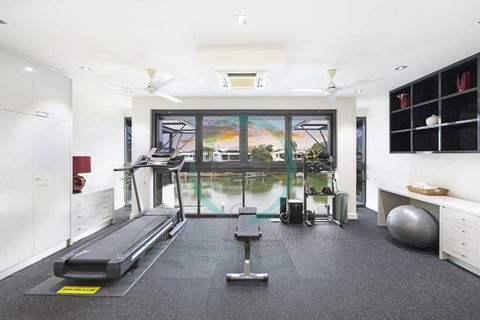 ZenLux: 4BR Bayview Mansion Infinity Pool + Cinema - Accommodation 4U 2