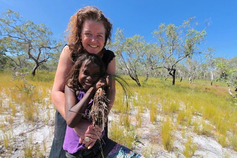 Gay-Wu Woman's 5 Day Yolngu Homeland Tour - Accommodation 4U 1