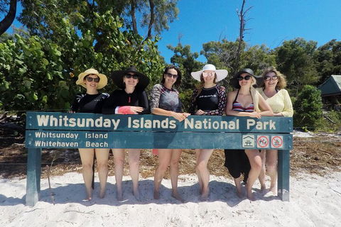 Whitehaven Beach Club - Accommodation 4U 0