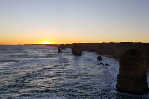 Luxury Private Great Ocean Road Tour Up To 11 People - Entire Vehicle - Accommodation 4U 0