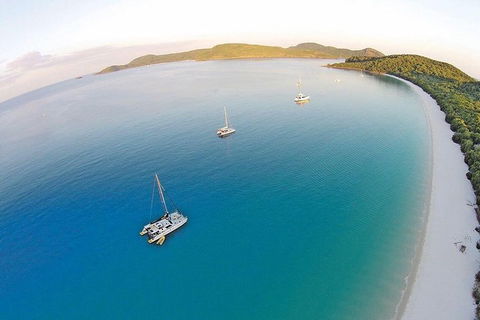 Sail, Snorkel, SUP & Kayak Charter Whitsundays - Accommodation 4U 5