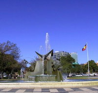 Explore Adelaide City Tour Haigh's Tasting Chocolate  Adelaide Oval Tour - Accommodation 4U