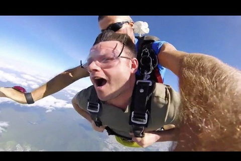 Reef And Rainforest Tandem Sky Dive In Cairns - Accommodation 4U 1