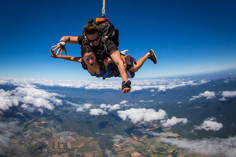 Reef And Rainforest Tandem Sky Dive In Cairns - Accommodation 4U 3