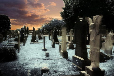 Southport Cemetery Paranormal Activity Tour QUEENSLAND - Accommodation 4U 1