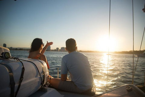 Gold Coast Sunset Cruise With Sparkling Wine & Nibbles Platter - Accommodation 4U 2