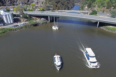 2.5 Hour Afternoon Discovery Cruise Including Cataract Gorge Departs At 1: 30 Pm - Accommodation 4U 5